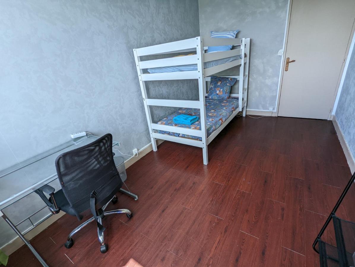 Bellejoie - Appartement T3- Poitiers Sud - Direct Futuroscope - Parking Et Wifi Gratuit Exterior photo