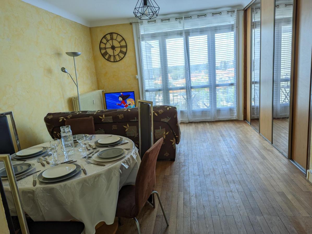 Bellejoie - Appartement T3- Poitiers Sud - Direct Futuroscope - Parking Et Wifi Gratuit Exterior photo