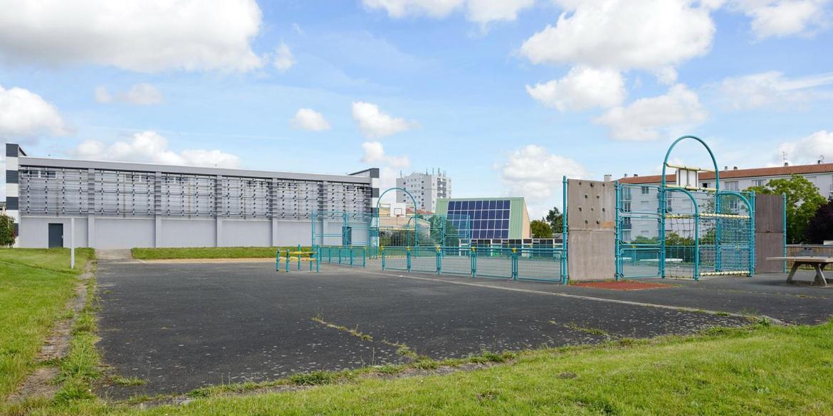 Bellejoie - Appartement T3- Poitiers Sud - Direct Futuroscope - Parking Et Wifi Gratuit Exterior photo